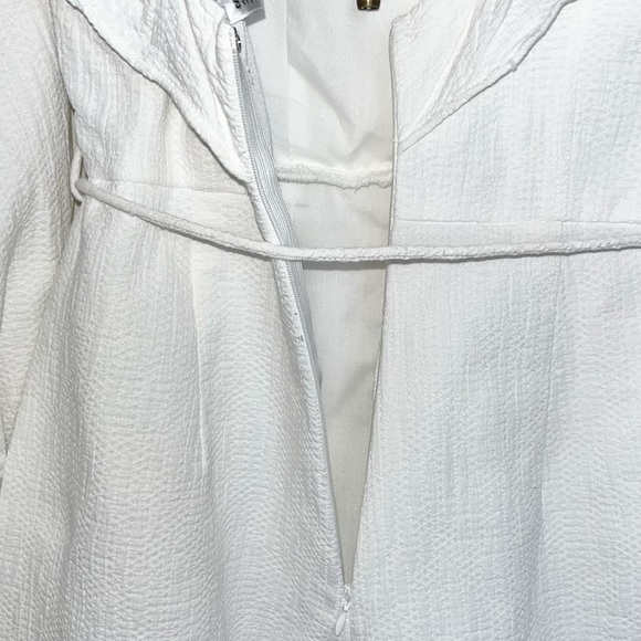 Saints Secrets White Romper Long Sleeve Boho Ruffle Surplice V Neck Size Small - Picture 4 of 11